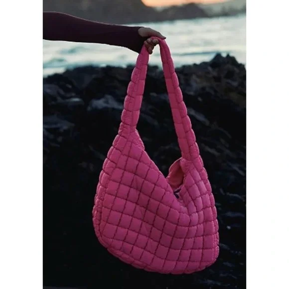 Free People Movement Quilted Carryall Bag Hot Pink Puffer Hobo Tote Large FP New - Picture 3 of 4